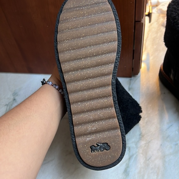 Coach Shearling Boots - Picture 5 of 7